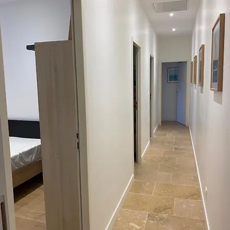 Villa Maison Moderne Plain-pied 3 Jardin Preau *