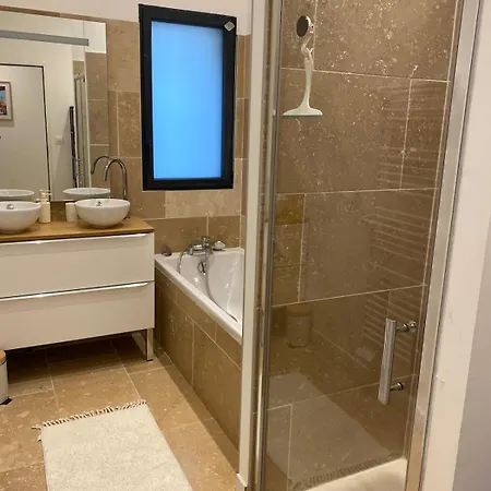 Villa Maison Moderne Plain-pied 3 Jardin Preau *