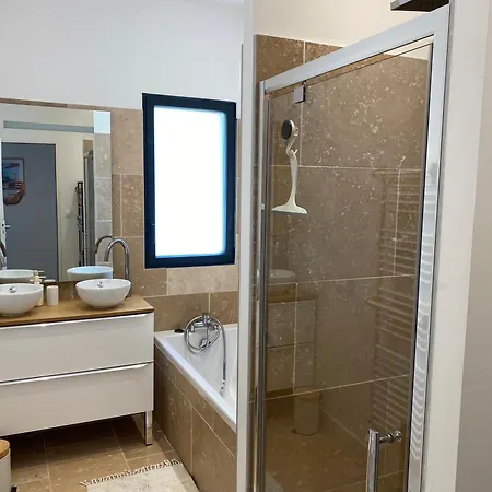 Maison Moderne Plain-pied 3 Jardin Preau فيلة لا روشيل